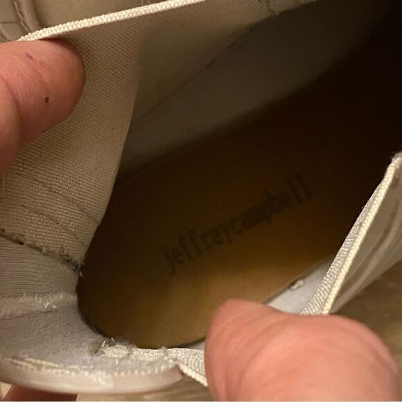 Jeffrey Campbell Platform chunky Lug Rainboots Chelsea ankle Boot Ivory Cream 8 - Picture 9 of 12